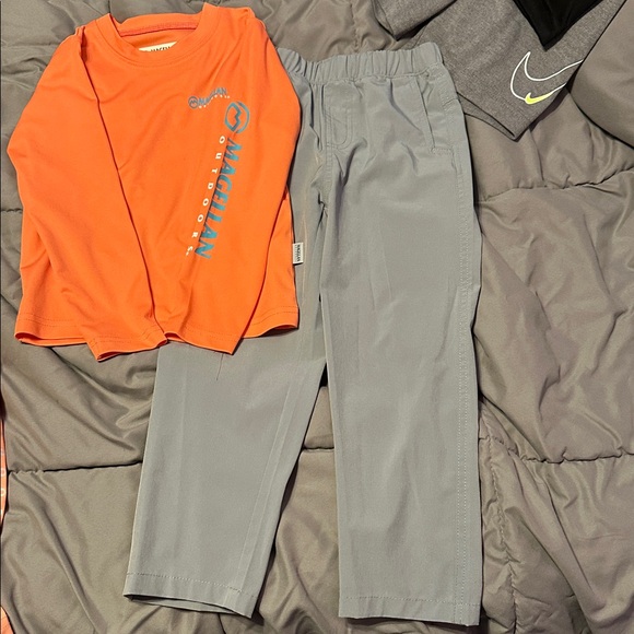 Size 4 Magellan and Nike outfits - Picture 7 of 10